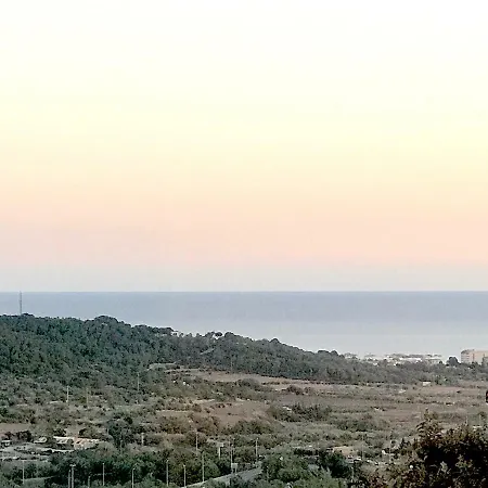 Mar Y Montaña En